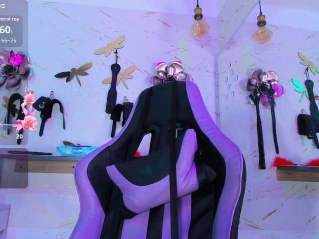 Natasha-Adams's BongaCams show and profile