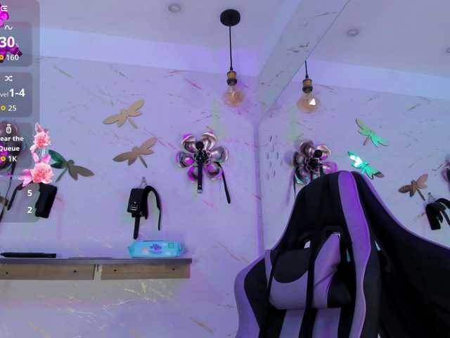 Natasha-Adams's BongaCams show and profile