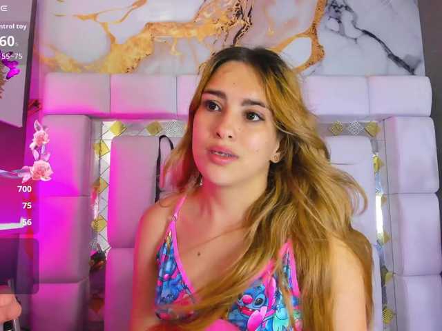 Natasha-Adams's BongaCams show and profile