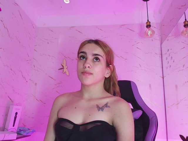 Natasha-Adams's BongaCams show and profile