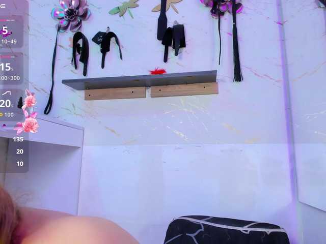 Natasha-Adams's BongaCams show and profile