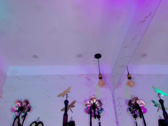 Natasha-Adams's BongaCams show and profile