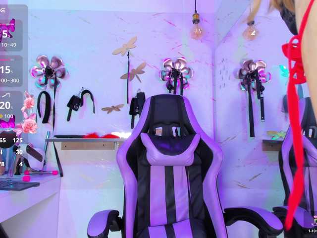 Natasha-Adams's BongaCams show and profile