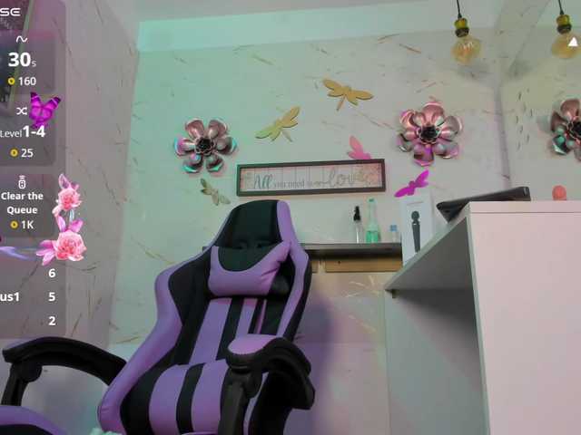 Natasha-Adams's BongaCams show and profile