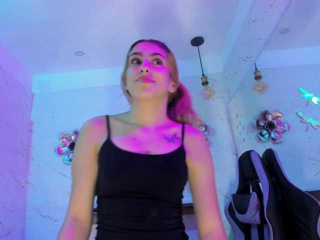 Natasha-Adams's BongaCams show and profile