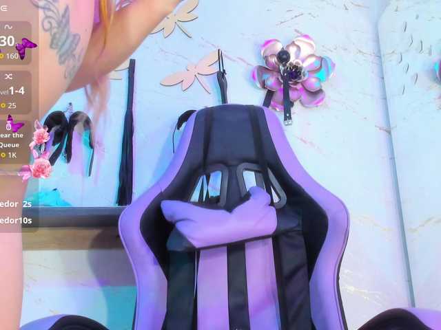 Natasha-Adams's BongaCams show and profile