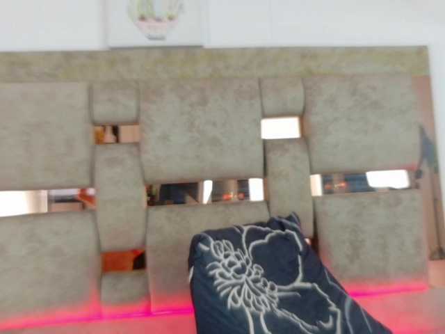 Natasha-Adams webcam