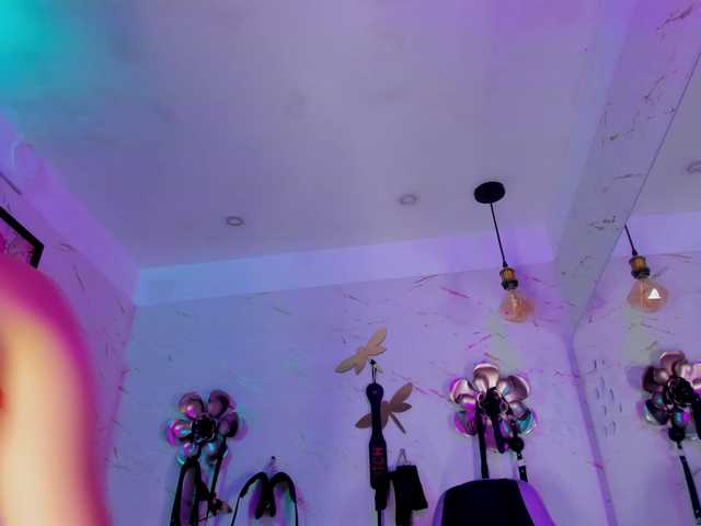 Natasha-Adams's BongaCams show and profile