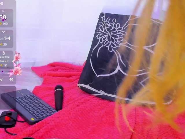 Natasha-Adams's BongaCams show and profile