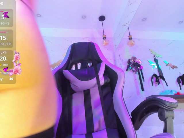 Natasha-Adams's BongaCams show and profile