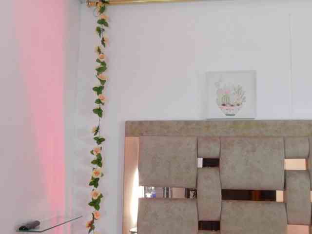 Natasha-Adams webcam