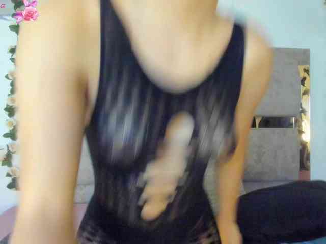 Natasha-Adams webcam