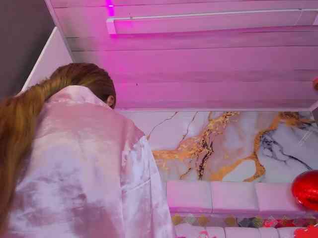 Natasha-Adams webcam