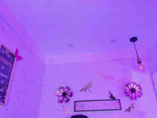 Natasha-Adams webcam