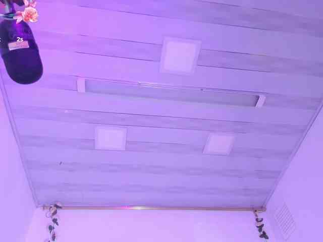 Natasha-Adams webcam