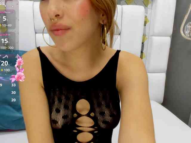 Natasha-Adams webcam