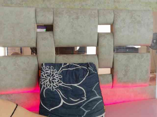 Natasha-Adams webcam