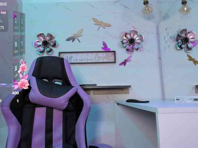 Natasha-Adams webcam