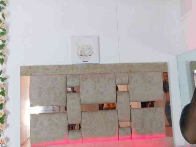 Natasha-Adams webcam