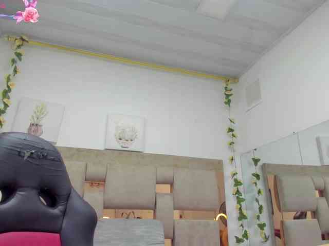 Natasha-Adams webcam