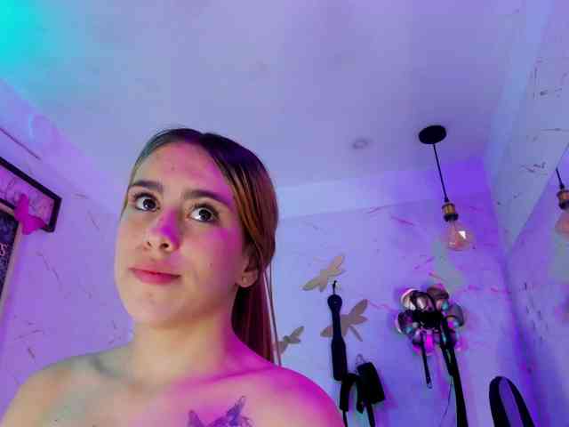 Natasha-Adams Natasha-Adams