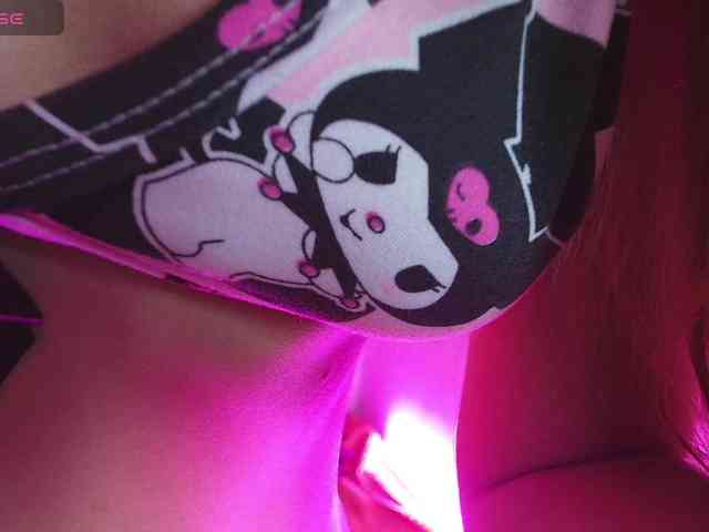 Natasha-Adams Natasha-Adams