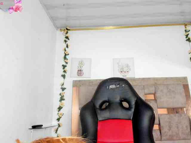 Natasha-Adams webcam