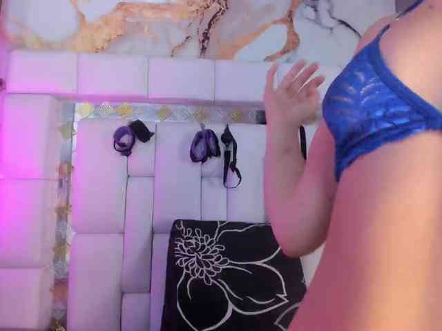 Natasha-Adams webcam