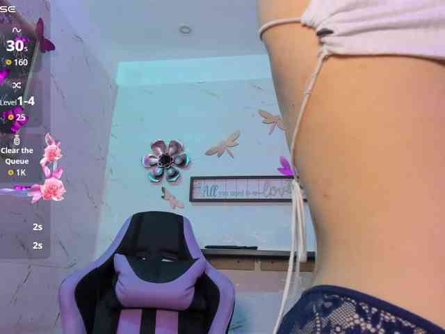 Natasha-Adams Natasha-Adams