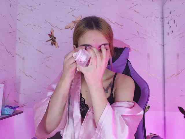 Natasha-Adams Natasha-Adams