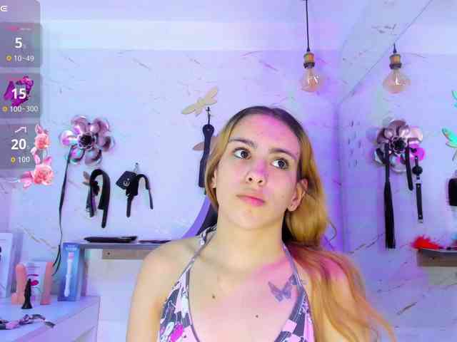 Natasha-Adams webcam