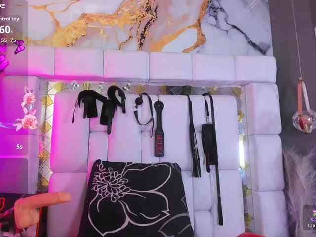 Natasha-Adams Natasha-Adams