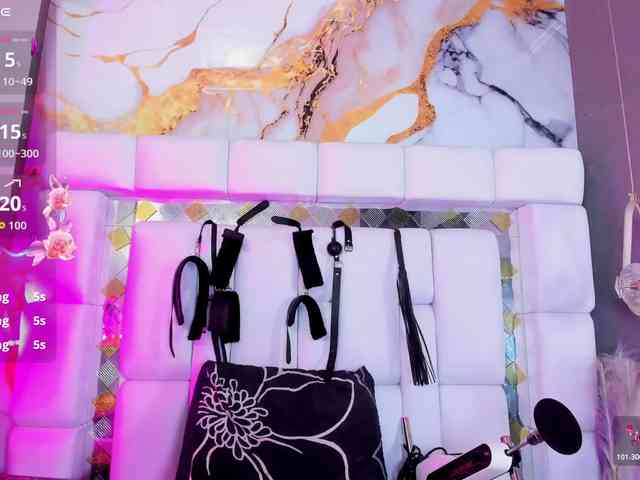 Natasha-Adams Natasha-Adams