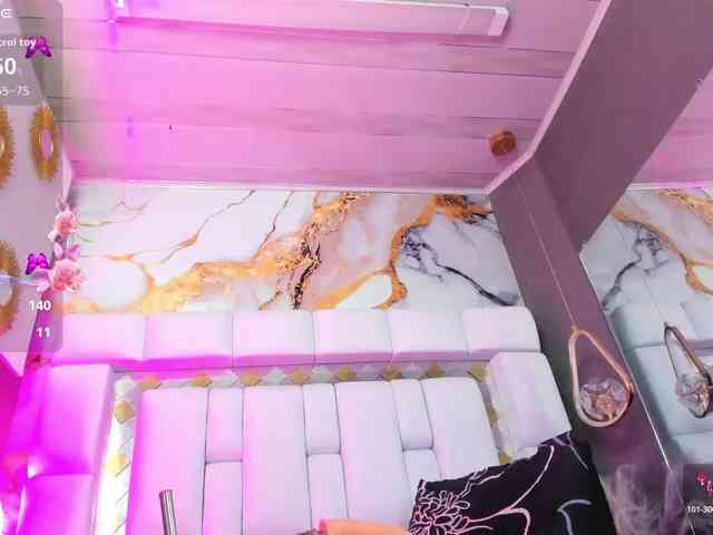 Natasha-Adams Natasha-Adams