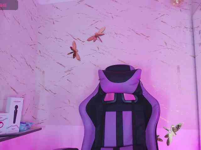 Natasha-Adams Natasha-Adams