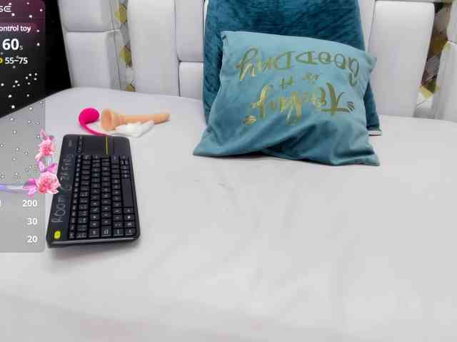 Natasha-Adams webcam