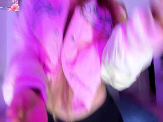 Natasha-Adams webcam