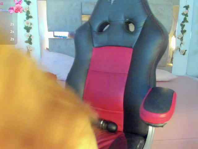Natasha-Adams webcam