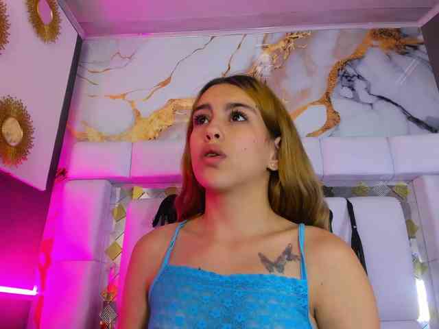 Natasha-Adams Natasha-Adams