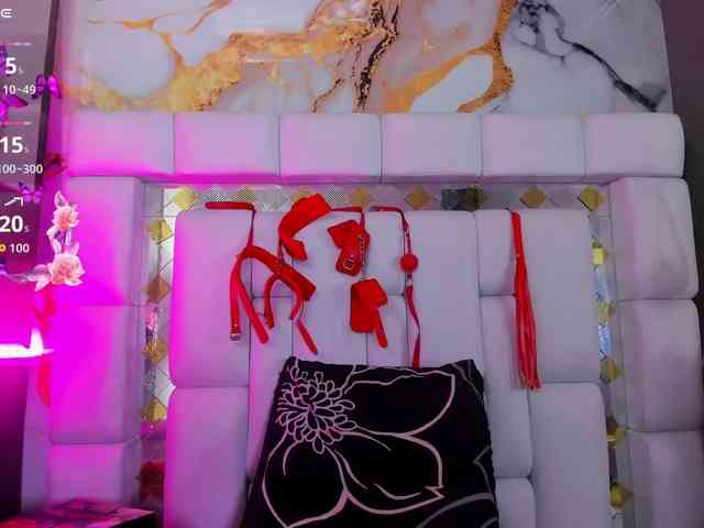 Natasha-Adams Natasha-Adams