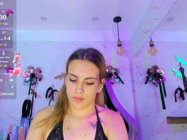 Natasha-Adams webcam