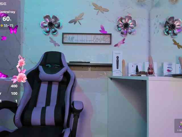 Natasha-Adams webcam