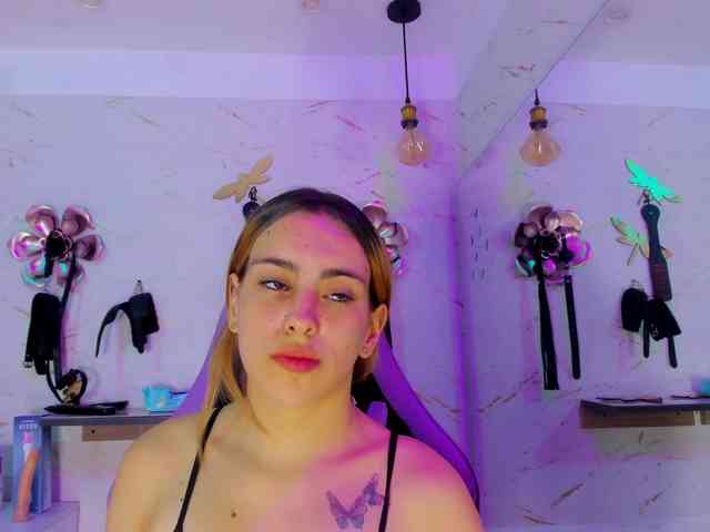 Natasha-Adams Live Webcam on BongaCams
