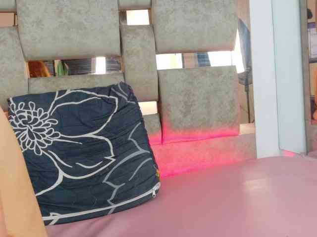 Natasha-Adams Natasha-Adams