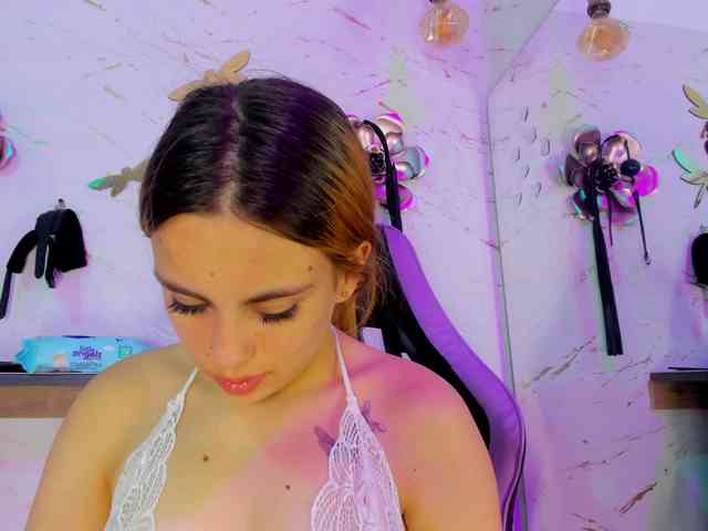 Natasha-Adams Natasha-Adams