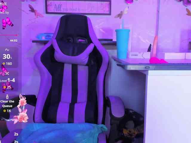 Natasha-Adams webcam