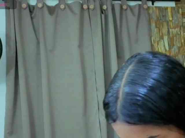 alaia-brown webcam