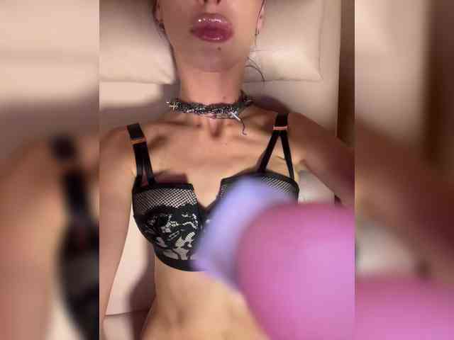 Catrizia Live Webcam on BongaCams