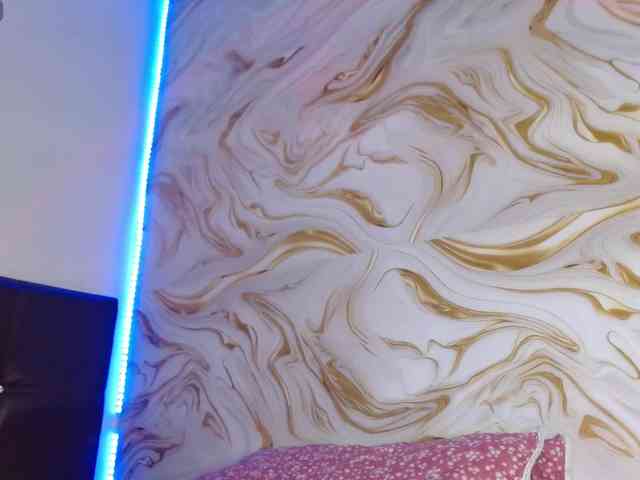 Valeryfoxx1 webcam