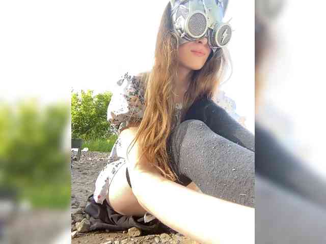 cutemilana_sexwife webcam